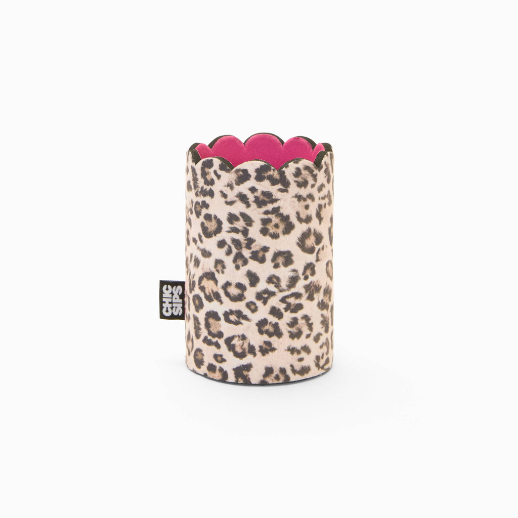 CAN COUTURE® Scalloped Can Sleeve