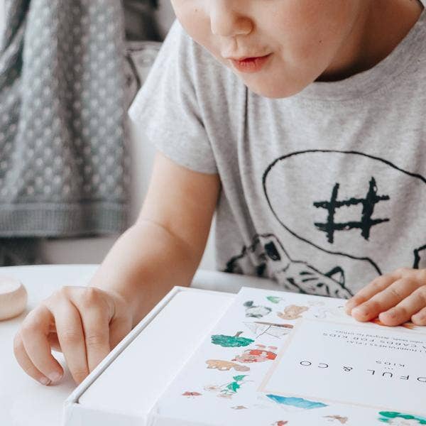 Mindful & Co Kids Yoga Flash Cards