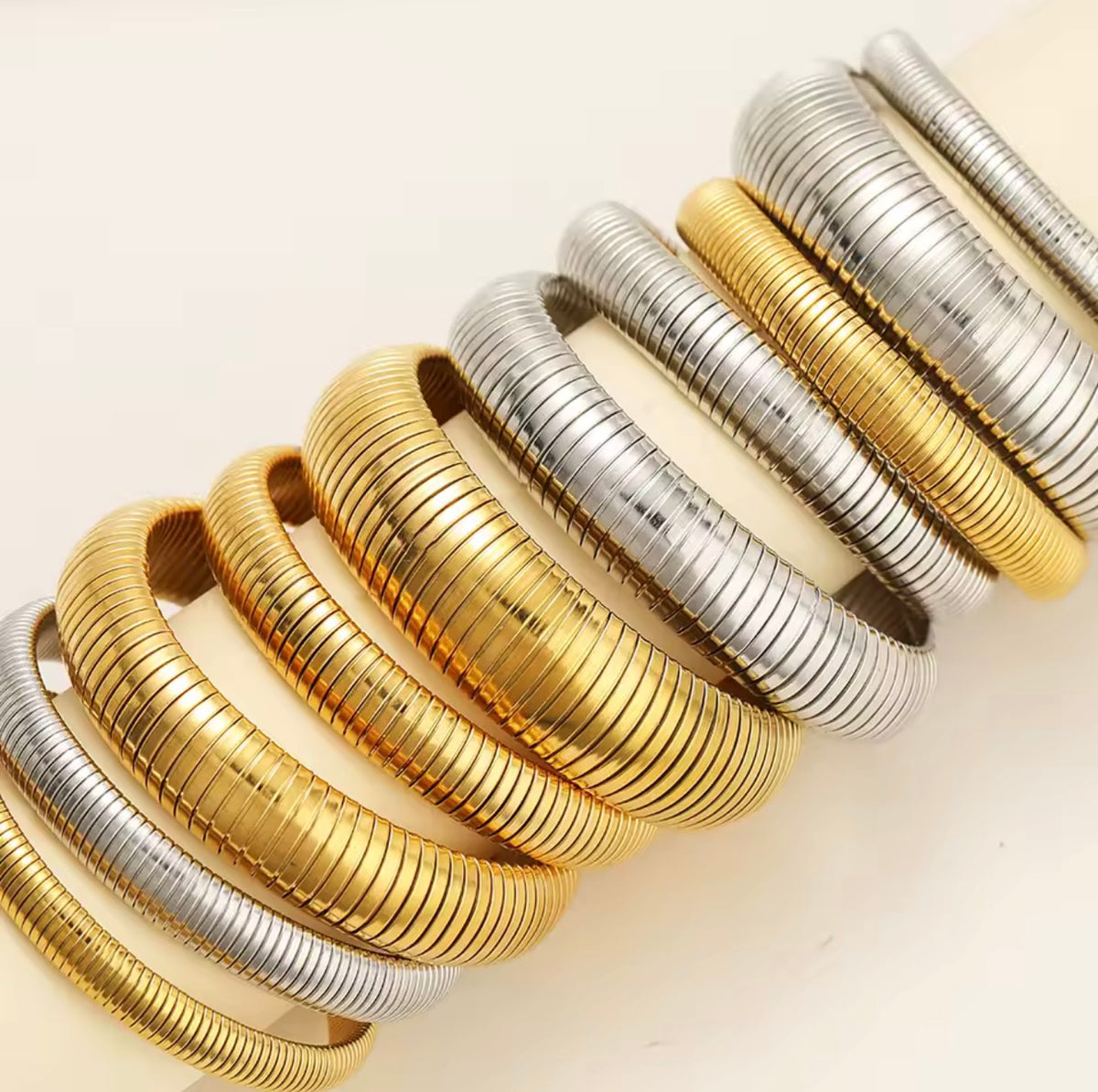 Contour Bangle