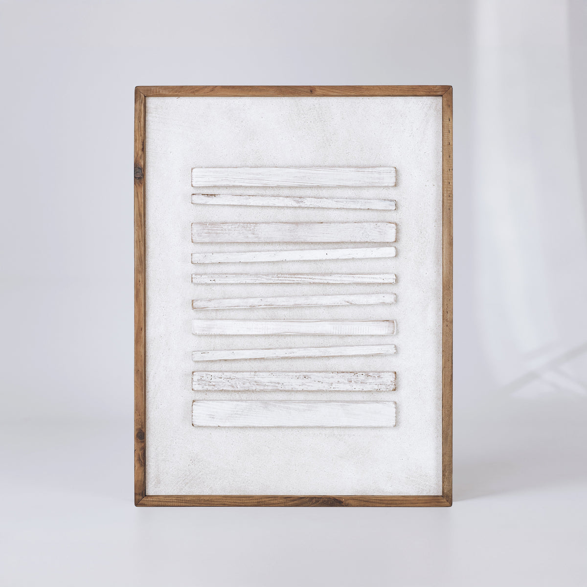 Strahan Horizon Light - 62x82cm