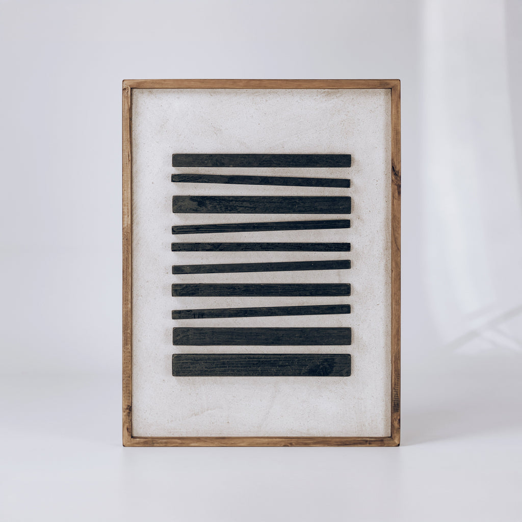 Strahan Horizon Dark - 62x82cm