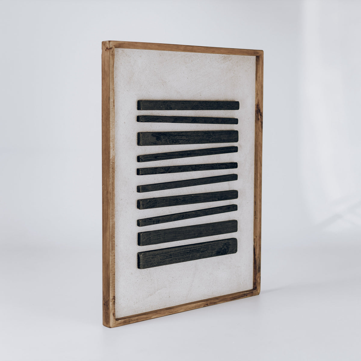 Strahan Horizon Dark - 62x82cm