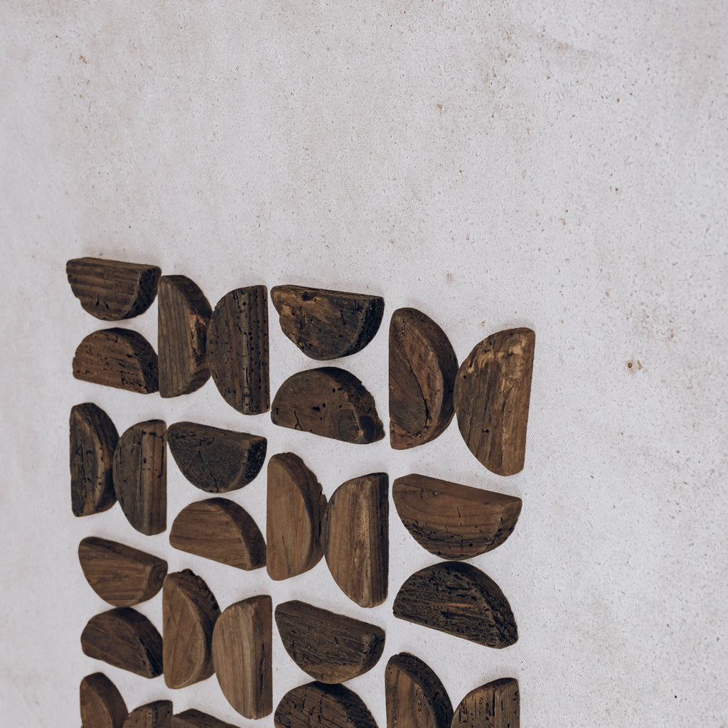 Woodland Muse Dark - 82x122cm